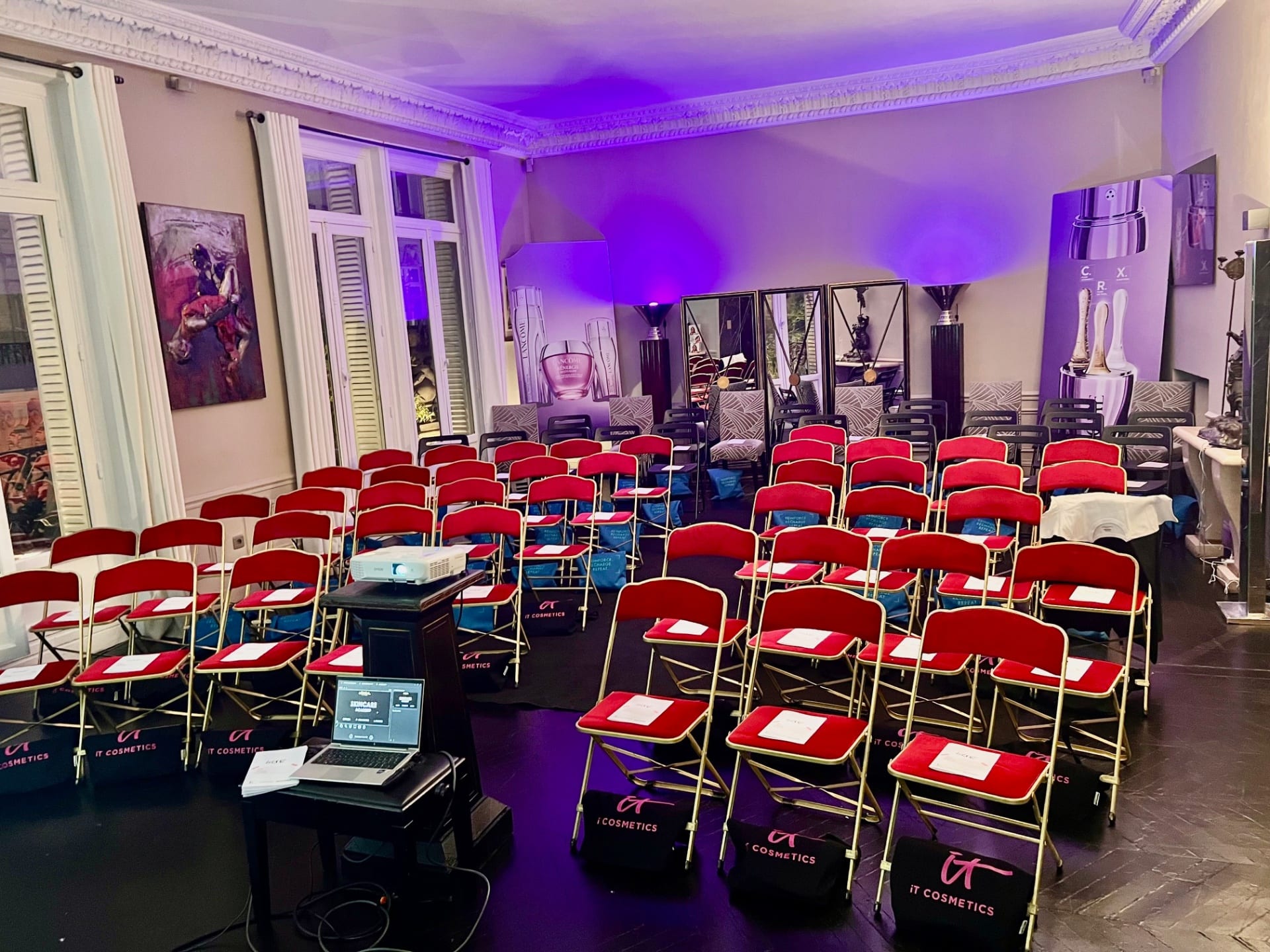 Conférence de presse Lancôme avec mise en scène lumineuse